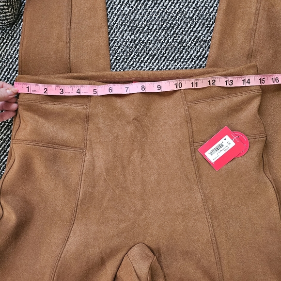 NWT Spanx Faux Suede Leggings Petite Large Rich Caramel - Picture 4 of 6